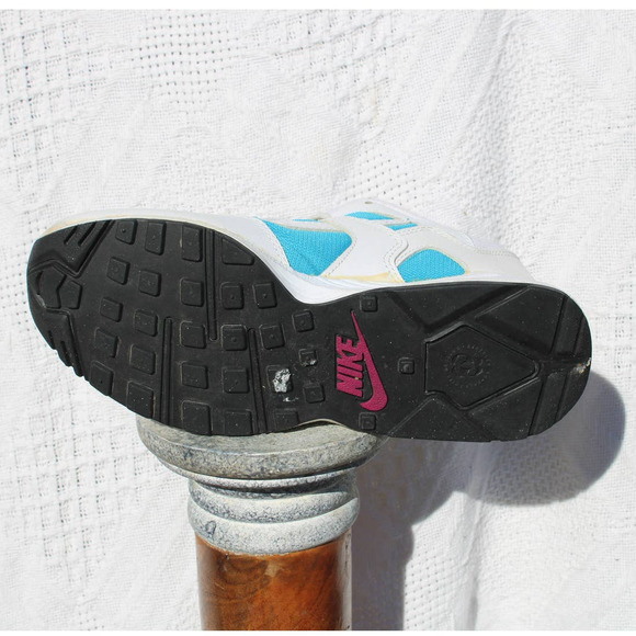 Vintage 1995 Nike Regrind Running shoe teal pink Size 8w - Picture 11 of 12